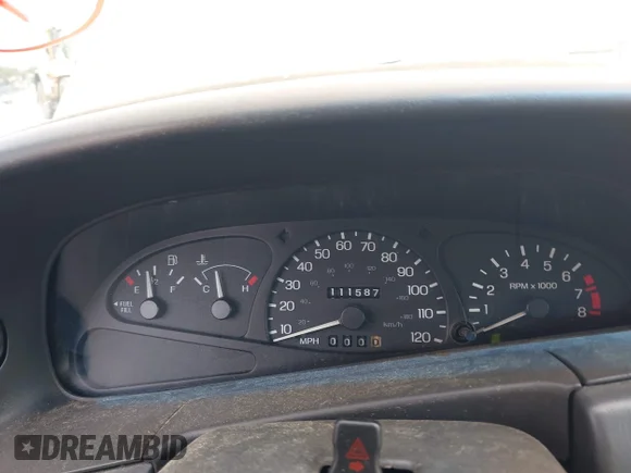 ✅ 2002 Ford Escort ZX2 Standard • VIN: 3FAFP11382R230057 • Lot: 42338923. Listed on IAAI with 111,587 mi. Free auction sales archive from the USA and detailed vehicle history report at DreamBid. Image 7.