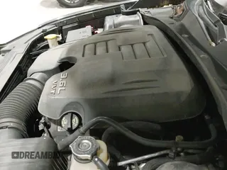 ✅ 2014 Chrysler 300 S • VIN: 2C3CCAGGXEH163341 • Лот: 43745528. Опубликован ранее на IAAI с пробегом 215 009 миль. Бесплатный доступ к архиву аукционных продаж из США и подробный отчёт об истории автомобиля на DreamBid. Изображение 19.