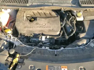 ✅ 2017 Ford Escape SE • VIN: 1FMCU0GD2HUB41825 • Лот: 94113975. Опубликован ранее на Copart с пробегом 82 188 миль. Бесплатный доступ к архиву аукционных продаж из США и подробный отчёт об истории автомобиля на DreamBid. Изображение 15.