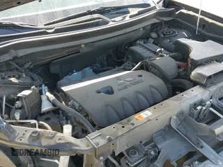 ✅ 2017 Mitsubishi Outlander SE • VIN: JA4AD3A30HZ054841 • Lot: 41857461. Listed on IAAI with 104,413 mi. Free auction sales archive from the USA and detailed vehicle history report at DreamBid. Image 18.