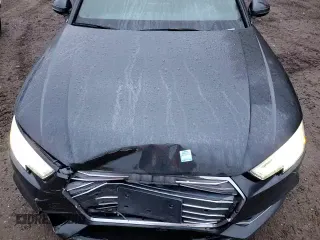 ✅ 2018 Audi A4 Prestige • VIN: WAUFNAF43JA024054 • Lot: 89707655. Listed on Copart with 134,405 mi. Free auction sales archive from the USA and detailed vehicle history report at DreamBid. Image 14.