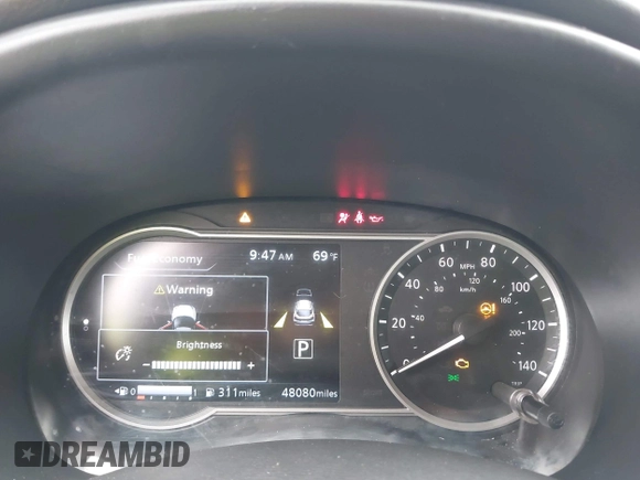✅ 2019 Nissan Kicks SR • VIN: 3N1CP5CU6KL528820 • Lot: 42261663. Wystawiony na IAAI z przebiegiem 48 080 mil. Bezpłatny archiwum sprzedaży aukcyjnych z USA i szczegółowy raport historii pojazdu na DreamBid. Zdjęcie 7.