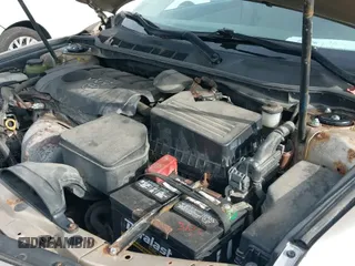 ✅ 2010 Toyota Camry LE • VIN: 4T4BF3EK6AR010966 • Lot: 43637486. Wystawiony na IAAI z przebiegiem 99 121 mil. Bezpłatny archiwum sprzedaży aukcyjnych z USA i szczegółowy raport historii pojazdu na DreamBid. Zdjęcie 20.