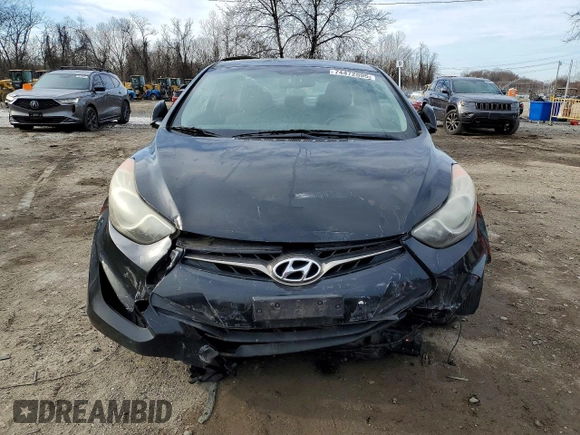 ✅ 2013 Hyundai Elantra SE • VIN: KMHDH6AEXDU001058 • Lot: 74472595. Wystawiony na Copart z przebiegiem 178 244 mil. Bezpłatny archiwum sprzedaży aukcyjnych z USA i szczegółowy raport historii pojazdu na DreamBid. Zdjęcie 5.