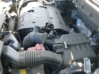 ✅ 2022 Mitsubishi Outlander SE • VIN: JA4APVAU6NU004112 • Lot: 42938980. Listed on IAAI with 62,275 mi. Free auction sales archive from the USA and detailed vehicle history report at DreamBid. Image 20.