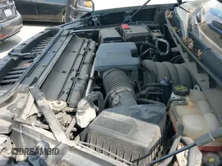 2022 Chevrolet Silverado 1500 LT z VIN 1GCPWCED8NZ104295, wystawiony jako IAAI lot #42053778 z przebiegiem 65 737 mil mil oraz . Historia ofert i sprzedaży dostępna na DreamBid. Obrazek 19.