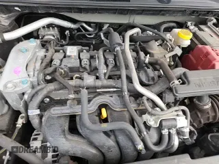 ✅ 2025 Nissan Sentra SV • VIN: 3N1AB8CV6SY233137 • Lot: 86840655. Wystawiony na Copart z przebiegiem 13 856 mil. Bezpłatny archiwum sprzedaży aukcyjnych z USA i szczegółowy raport historii pojazdu na DreamBid. Zdjęcie 13.