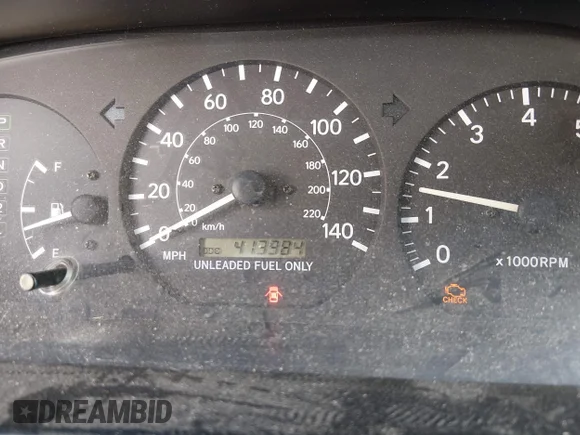 ✅ 1999 Toyota Camry LE • VIN: JT2BG22K8X0276718 • Lot: 45020500. Wystawiony na IAAI z przebiegiem 413 984 mil. Bezpłatny archiwum sprzedaży aukcyjnych z USA i szczegółowy raport historii pojazdu na DreamBid. Zdjęcie 7.