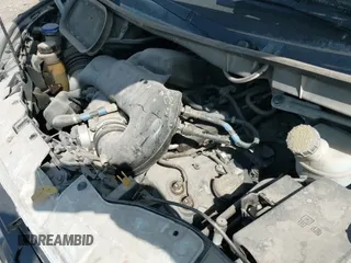 ✅ 2018 Ford Transit • VIN: 1FTYE1ZM2JKB50598 • Лот: 43315585. Опубликован ранее на IAAI с пробегом 183 476 миль. Бесплатный доступ к архиву аукционных продаж из США и подробный отчёт об истории автомобиля на DreamBid. Изображение 19.