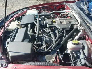 ✅ 2006 Mazda MX-5 Miata MX-5 • VIN: JM1NC25F760118089 • Лот: 43160902. Опубликован ранее на IAAI с пробегом 137 267 миль. Бесплатный доступ к архиву аукционных продаж из США и подробный отчёт об истории автомобиля на DreamBid. Изображение 19.