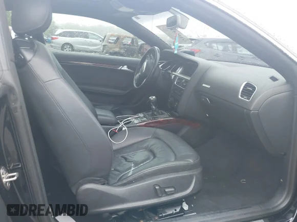 ✅ 2009 Audi A5 • VIN: WAUDK78T39A001375 • Лот: 42159875. Опубліковано раніше на IAAI з пробігом 186 513 миль. Безкоштовний доступ до архіву аукціонних продажів зі США та докладний звіт про історію автомобіля на DreamBid. Зображення 5.