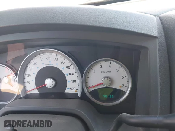 ✅ 2007 Dodge Dakota SLT • VIN: 1D7HE48P67S176181 • Lot: 43192423. Wystawiony na IAAI z przebiegiem 98 160 mil. Bezpłatny archiwum sprzedaży aukcyjnych z USA i szczegółowy raport historii pojazdu na DreamBid. Zdjęcie 7.