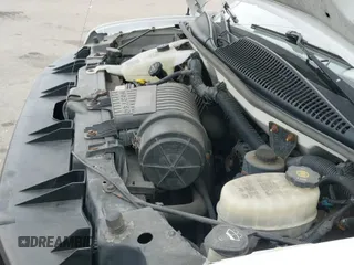 ✅ 2015 GMC Savana Cargo • VIN: 1GTZ7TCG2F1279676 • Lot: 41297824. Wystawiony na IAAI z przebiegiem 328 683 mil. Bezpłatny archiwum sprzedaży aukcyjnych z USA i szczegółowy raport historii pojazdu na DreamBid. Zdjęcie 19.