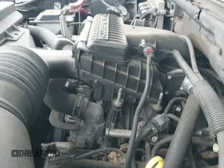 ✅ 2005 Ford Expedition Eddie Bauer • VIN: 1FMFU175X5LB12957 • Lot: 42864553. Wystawiony na IAAI z przebiegiem 226 109 mil. Bezpłatny archiwum sprzedaży aukcyjnych z USA i szczegółowy raport historii pojazdu na DreamBid. Zdjęcie 12.