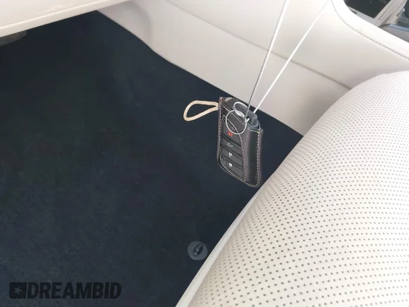 ✅ 2023 Lexus GX 460 Premium • VIN: JTJAM7BX1P5379709 • Лот: 41890199. Опубліковано раніше на IAAI з пробігом 16 284 миль. Безкоштовний доступ до архіву аукціонних продажів зі США та докладний звіт про історію автомобіля на DreamBid. Зображення 11.