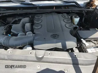 ✅ 2019 Toyota 4Runner SR5 • VIN: JTEZU5JR2K5208632 • Lot: 66462205. Listed on Copart with 49,892 mi. Free auction sales archive from the USA and detailed vehicle history report at DreamBid. Image 16.