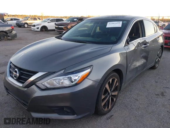 ✅ 2018 Nissan Altima S • VIN: 1N4AL3AP9JC114853 • Лот: 43902618. Опубликован ранее на IAAI с пробегом 100 047 миль. Бесплатный доступ к архиву аукционных продаж из США и подробный отчёт об истории автомобиля на DreamBid. Изображение 2.