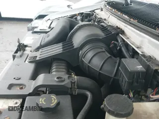 ✅ 2006 Ford Econoline Passenger XL • VIN: 1FBNE31L06DA60402 • Lot: 43663833. Wystawiony na IAAI z przebiegiem 118 178 mil. Bezpłatny archiwum sprzedaży aukcyjnych z USA i szczegółowy raport historii pojazdu na DreamBid. Zdjęcie 20.