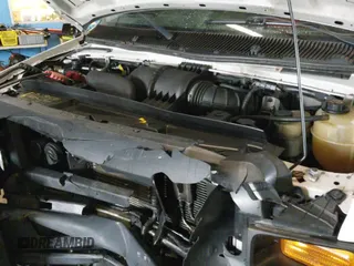 ✅ 2014 Ford Econoline Passenger XL • VIN: 1FBSS3BL6EDB05223 • Lot: 42022260. Wystawiony na IAAI z przebiegiem 147 018 mil. Bezpłatny archiwum sprzedaży aukcyjnych z USA i szczegółowy raport historii pojazdu na DreamBid. Zdjęcie 19.