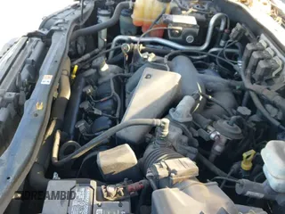 ✅ 2006 Ford Escape XLT • VIN: 1FMYU031X6KB00529 • Lot: 42142206. Listed on IAAI with 125,462 mi. Free auction sales archive from the USA and detailed vehicle history report at DreamBid. Image 13.