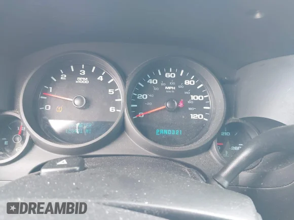 ✅ 2010 Chevrolet Silverado 1500 LS • VIN: 3GCRCREA6AG293243 • Lot: 44983570. Wystawiony na IAAI z przebiegiem 128 481 mil. Bezpłatny archiwum sprzedaży aukcyjnych z USA i szczegółowy raport historii pojazdu na DreamBid. Zdjęcie 7.