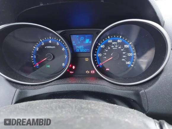 ✅ 2011 Hyundai Tucson GLS • VIN: KM8JUCAC9BU227679 • Lot: 43977071. Wystawiony na IAAI z przebiegiem 197 850 mil. Bezpłatny archiwum sprzedaży aukcyjnych z USA i szczegółowy raport historii pojazdu na DreamBid. Zdjęcie 7.