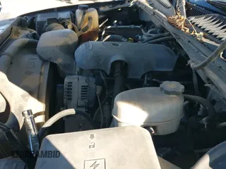 ✅ 2005 GMC Sierra 2500HD SLT • VIN: 1GTHK29U05E343089 • Lot: 41189457. Listed on IAAI with Not provided. Free auction sales archive from the USA and detailed vehicle history report at DreamBid. Image 19.