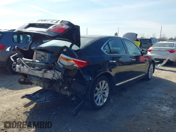 ✅ 2012 Lexus LS 460 • VIN: JTHCL5EF0C5013884 • Lot: 44485100. Listed on IAAI with 154,704 mi. Free auction sales archive from the USA and detailed vehicle history report at DreamBid. Image 4.