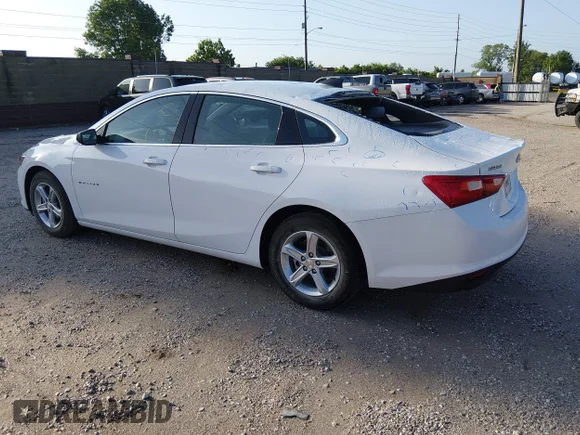 ✅ 2024 Chevrolet Malibu LS • VIN: 1G1ZC5ST7RF222184 • Lot: 45318993. Wystawiony na IAAI z przebiegiem 43 468 mil. Bezpłatny archiwum sprzedaży aukcyjnych z USA i szczegółowy raport historii pojazdu na DreamBid. Zdjęcie 3.