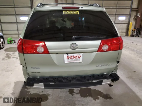 ✅ 2010 Toyota Sienna XLE Limited • VIN: 5TDYK4CC8AS317520 • Lot: 61578355. Listed on Copart with 243,663 mi. Free auction sales archive from the USA and detailed vehicle history report at DreamBid. Image 6.