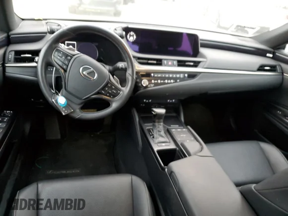 ✅ 2021 Lexus ES 350 • VIN: 58ADZ1B10MU084911 • Лот: 69441292. Опубліковано раніше на Copart з пробігом 9 398 миль. Безкоштовний доступ до архіву аукціонних продажів зі США та докладний звіт про історію автомобіля на DreamBid. Зображення 8.