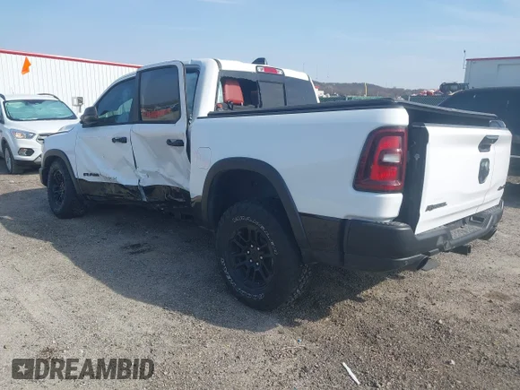 ✅ 2025 Ram 1500 Rebel • VIN: 1C6SRFLP5SN648490 • Лот: 44189685. Опубліковано раніше на IAAI з пробігом 14 217 миль. Безкоштовний доступ до архіву аукціонних продажів зі США та докладний звіт про історію автомобіля на DreamBid. Зображення 3.