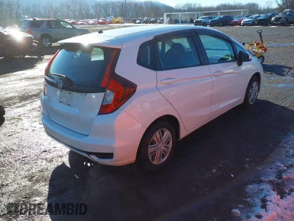 ✅ 2018 Honda Fit LX • VIN: 3HGGK5H43JM735911 • Lot: 43956064. Wystawiony na IAAI z przebiegiem 84 683 mil. Bezpłatny archiwum sprzedaży aukcyjnych z USA i szczegółowy raport historii pojazdu na DreamBid. Zdjęcie 4.