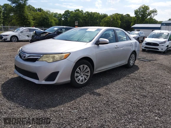 ✅ 2012 Toyota Camry SE • VIN: 4T1BF1FK1CU080066 • Lot: 45100120. Listed on IAAI with 118,974 mi. Free auction sales archive from the USA and detailed vehicle history report at DreamBid. Image 2.