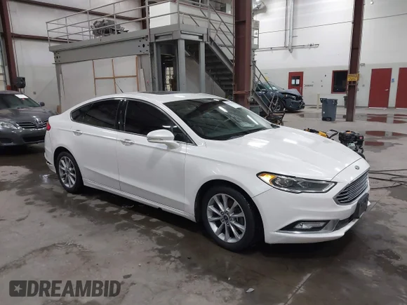 ✅ 2017 Ford Fusion SE • VIN: 3FA6P0HD2HR138699 • Лот: 43795851. Опубликован ранее на IAAI с пробегом 180 339 миль. Бесплатный доступ к архиву аукционных продаж из США и подробный отчёт об истории автомобиля на DreamBid. Изображение 1.