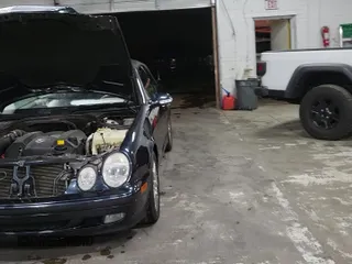 ✅ 2002 Mercedes-Benz CLK 320/430 • VIN: WDBLK65G32T109746 • Lot: 80308435. Listed on Copart with 95,300 mi. Free auction sales archive from the USA and detailed vehicle history report at DreamBid. Image 11.