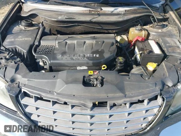 ✅ 2005 Chrysler Pacifica Touring • VIN: 2C8GM68455R299946 • Лот: 43272797. Опубліковано раніше на IAAI з пробігом 123 545 миль. Безкоштовний доступ до архіву аукціонних продажів зі США та докладний звіт про історію автомобіля на DreamBid. Зображення 10.