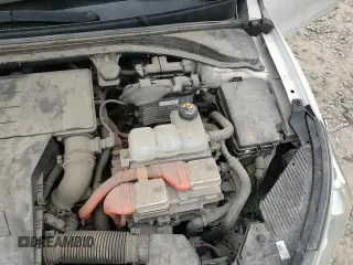 ✅ 2019 Hyundai Ioniq Blue • VIN: KMHC65LC8KU110221 • Lot: 53051765. Wystawiony na Copart z przebiegiem 62 030 mil. Bezpłatny archiwum sprzedaży aukcyjnych z USA i szczegółowy raport historii pojazdu na DreamBid. Zdjęcie 13.