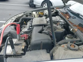 ✅ 2002 Toyota Camry XLE • VIN: 4T1BF32K52U028908 • Лот: 42975341. Опубликован ранее на IAAI с пробегом 355 815 миль. Бесплатный доступ к архиву аукционных продаж из США и подробный отчёт об истории автомобиля на DreamBid. Изображение 19.