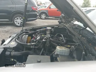 ✅ 2000 Oldsmobile Bravada • VIN: 1GHDT13W3Y2302861 • Lot: 42984576. Wystawiony na IAAI z przebiegiem 219 762 mil. Bezpłatny archiwum sprzedaży aukcyjnych z USA i szczegółowy raport historii pojazdu na DreamBid. Zdjęcie 13.