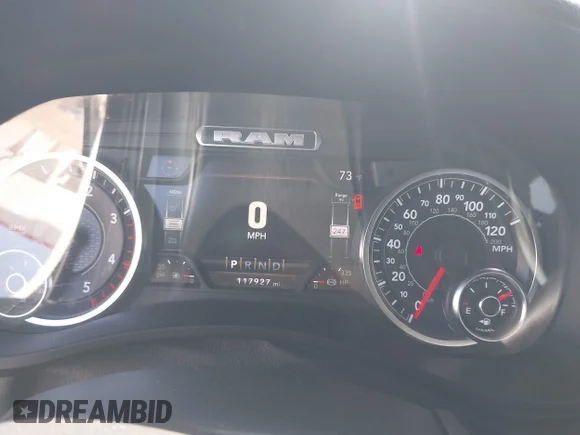 ✅ 2022 Ram 2500 Laramie • VIN: 3C6UR5NL3NG281776 • Lot: 44589884. Wystawiony na IAAI z przebiegiem 117 927 mil. Bezpłatny archiwum sprzedaży aukcyjnych z USA i szczegółowy raport historii pojazdu na DreamBid. Zdjęcie 6.