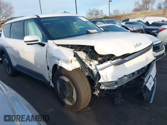 ✅ 2026 Kia EV9 Light Long Range • VIN: 5XYAB5S16TG004103 • Lot: 44225849. Listed on IAAI with Not provided. Free auction sales archive from the USA and detailed vehicle history report at DreamBid. Image 1.