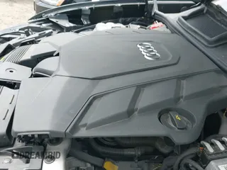 ✅ 2021 Audi Q8 Premium Plus • VIN: WA1EVAF14MD036327 • Lot: 42237144. Wystawiony na IAAI z przebiegiem 59 157 mil. Bezpłatny archiwum sprzedaży aukcyjnych z USA i szczegółowy raport historii pojazdu na DreamBid. Zdjęcie 18.