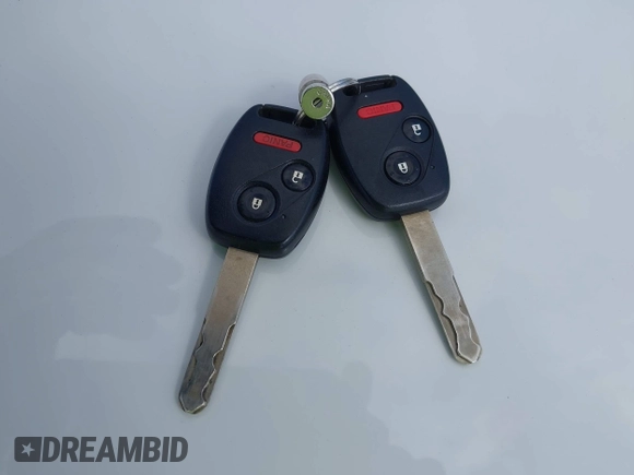 ✅ 2013 Honda Fit Sport • VIN: JHMGE8H5XDC058960 • Lot: 44280401. Wystawiony na IAAI z przebiegiem 112 808 mil. Bezpłatny archiwum sprzedaży aukcyjnych z USA i szczegółowy raport historii pojazdu na DreamBid. Zdjęcie 11.