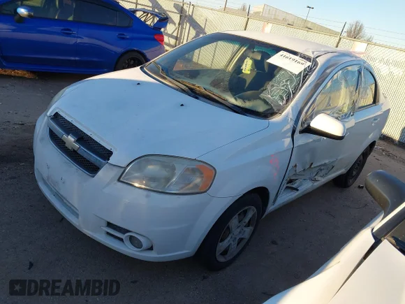 ✅ 2011 Chevrolet Aveo 2LT • VIN: KL1TG5DE9BB129686 • Лот: 41619169. Опубліковано раніше на IAAI з пробігом 123 246 миль. Безкоштовний доступ до архіву аукціонних продажів зі США та докладний звіт про історію автомобіля на DreamBid. Зображення 2.