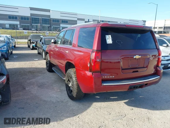 ✅ 2017 Chevrolet Tahoe Premier • VIN: 1GNSCCKC1HR185585 • Lot: 44624709. Wystawiony na IAAI z przebiegiem 134 473 mil. Bezpłatny archiwum sprzedaży aukcyjnych z USA i szczegółowy raport historii pojazdu na DreamBid. Zdjęcie 3.