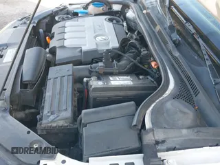 ✅ 2012 Volkswagen Jetta TDI w/Premium & Nav • VIN: 3VWLL7AJ8CM389926 • Lot: 42815294. Wystawiony na IAAI z przebiegiem 117 578 mil. Bezpłatny archiwum sprzedaży aukcyjnych z USA i szczegółowy raport historii pojazdu na DreamBid. Zdjęcie 19.