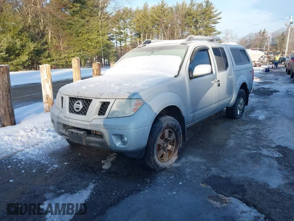 ✅ 2011 Nissan Frontier Pro-4X • VIN: 1N6AD0EV7BC424321 • Lot: 44105066. Wystawiony na IAAI z przebiegiem 239 110 mil. Bezpłatny archiwum sprzedaży aukcyjnych z USA i szczegółowy raport historii pojazdu na DreamBid. Zdjęcie 2.