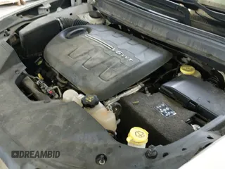 ✅ 2019 Jeep Cherokee Latitude Plus • VIN: 1C4PJMLX3KD224550 • Lot: 42347499. Wystawiony na IAAI z przebiegiem 77 222 mil. Bezpłatny archiwum sprzedaży aukcyjnych z USA i szczegółowy raport historii pojazdu na DreamBid. Zdjęcie 19.