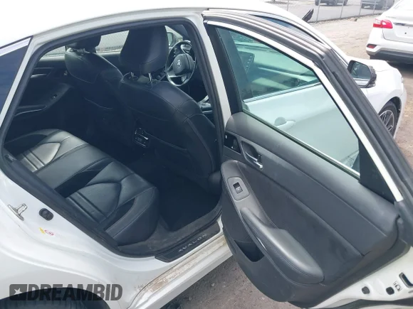 ✅ 2019 Toyota Avalon Touring • VIN: 4T1BZ1FB1KU003977 • Lot: 44999299. Wystawiony na IAAI z przebiegiem 114 564 mil. Bezpłatny archiwum sprzedaży aukcyjnych z USA i szczegółowy raport historii pojazdu na DreamBid. Zdjęcie 8.